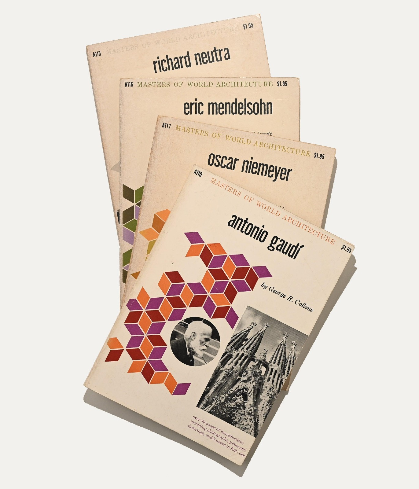 «Диван лугат ат-тюрк»: первая карта тюркского мира
